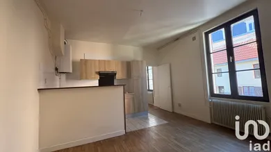 Apartment in Reims (51100)