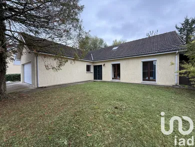 House at Rubelles (77950)