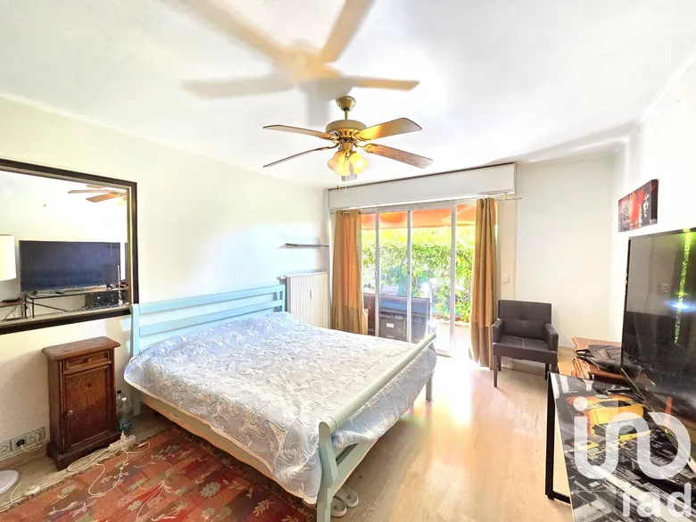 Appartement 3 pièces 63 m² · à Antibes · 63 m² · 270 000 €