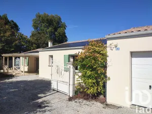 Pavillon à Matha (17160)