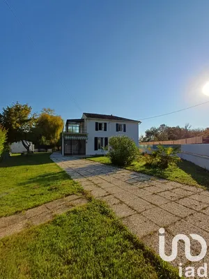 House in Vix (85770)