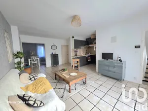 Village house at Coursan (11110)