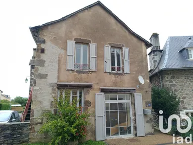 Maison à Saint-Cernin (15310)