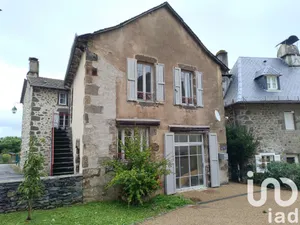 Maison à Saint-Cernin (15310)