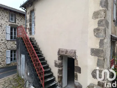 Maison à Saint-Cernin (15310)