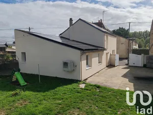 Maison à Montreuil-Bellay (49260)