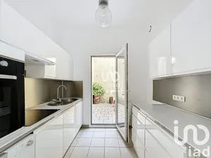 Apartment in Reims (51100)