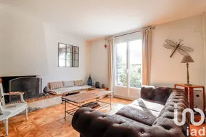 Maison à Magny-les-Hameaux (78114)