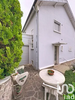 House at Épernay (51200)