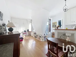 Apartment in Paris (75005)