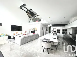 House at Bègles (33130)