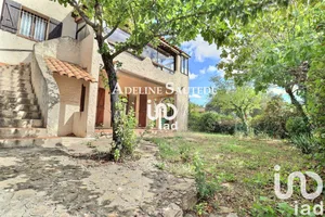 House at Saint-Cyr-sur-Mer (83270)