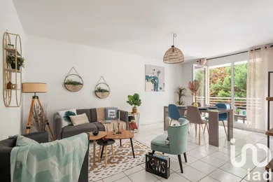 Appartement à La Buisse (38500)