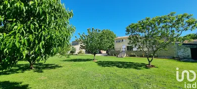 House at Sainte-Terre (33350)