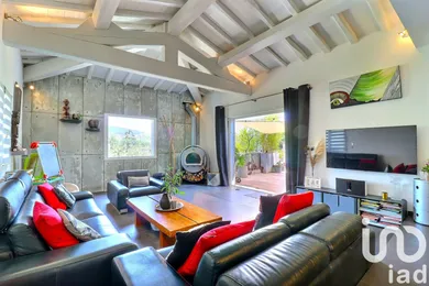 Maison traditionnelle à CEYRESTE (13600)