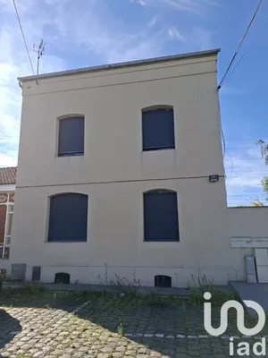 Immeuble à Raismes (59590)