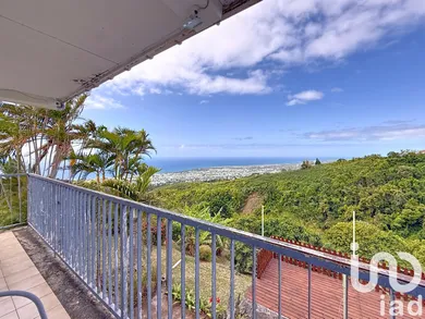 Traditional house at Saint-Denis (97400)