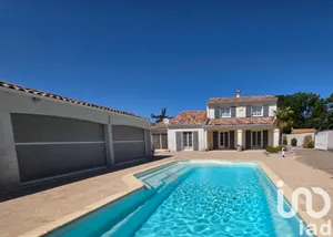 Traditional house at La Tremblade (17390)