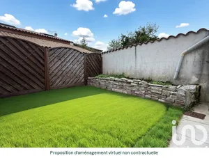 House at Croix-Chapeau (17220)