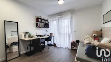 Apartment at Bobigny (93000)
