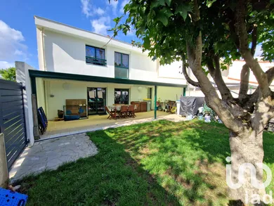 Maison à Basse-Goulaine (44115)