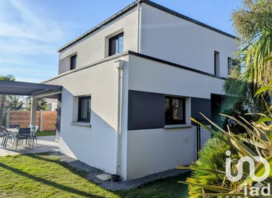 House at Redon (35600)