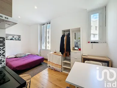 Studio à Lyon (69007)