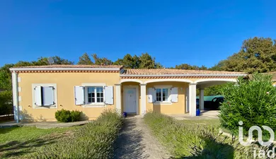 House at Saint-Denis-de-Pile (33910)