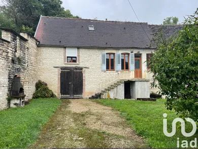 Village house at Vézinnes (89700)