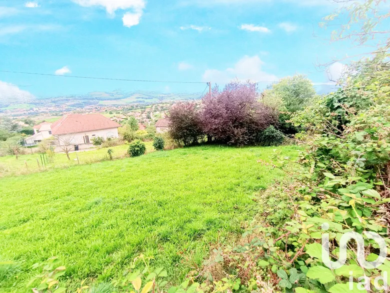 Terrain 500 m² · à Cellieu · 115 000 €