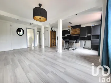 Appartement à Saint-Étienne (42000)