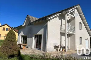 Maison traditionnelle à Viry (39360)