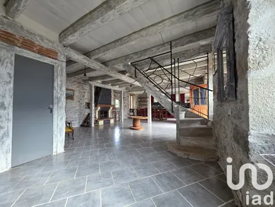 Maison traditionnelle à Puybrun (46130)