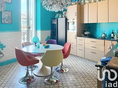 Building in Plan-d'Orgon (13750)