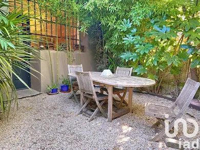 Immeuble à Plan-d'Orgon (13750)