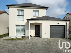 Maison à Châteaudun (28200)