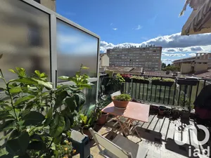Apartment in Aix-en-Provence (13100)