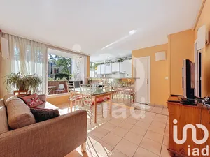 Apartment at Maisons-Laffitte (78600)