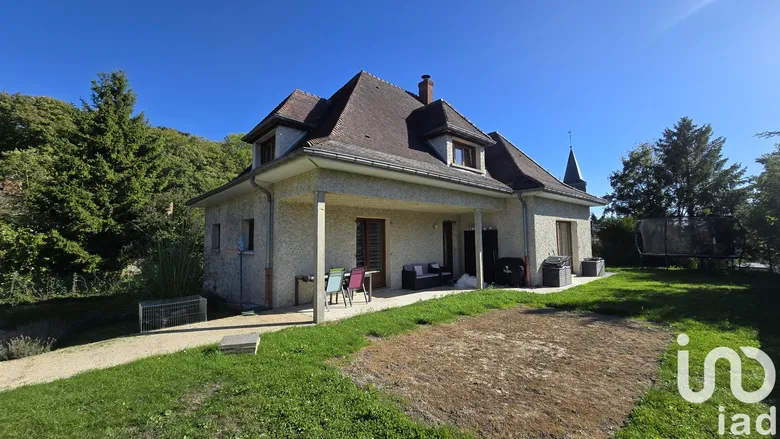 Maison 7 pièces 163 m² · à Vitry-en-Perthois · 163 m² · 219 000 €