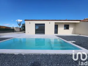 Traditional house at GINESTAS (11120)