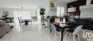 Maison à Le Plessis-Trévise (94420)