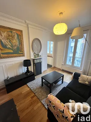 Apartment at Paris (75015)