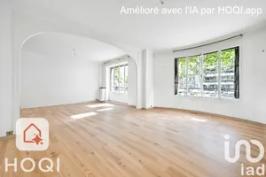 Apartment at Paris (75006)