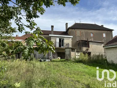 Maison de village à Le Pin (03130)