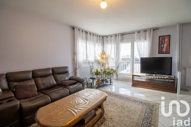 Apartment in Compiègne (60200)