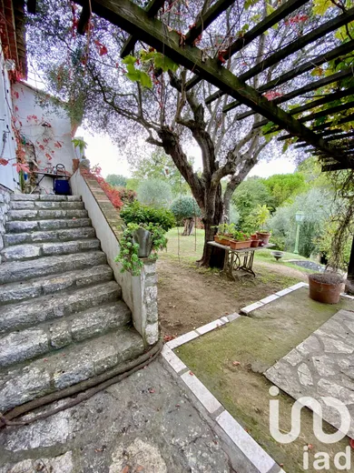 House at La Gaude (06610)