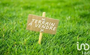 Building plot at Val-de-Livenne (33860)