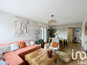 Apartment at Taverny (95150)