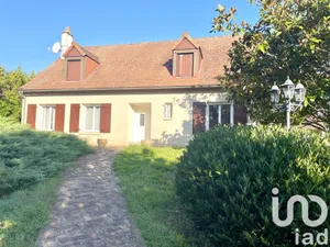 Architectural house at Le Blanc (36300)