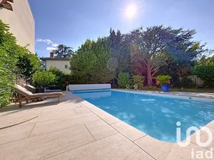 Maison à Bordeaux (33200)